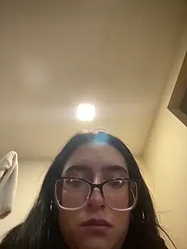 Kloe Novoa online show from 03-14-26, 01:39