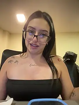 Kloe Novoa online show from 02-27-26, 12:38