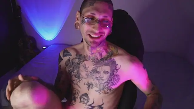 TokyoHatsumoto online show from 11-13-25, 01:20