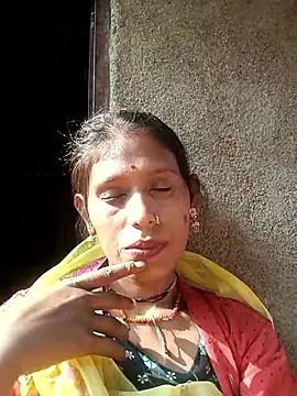 QRANSEXI online show from 01-11-26, 08:54