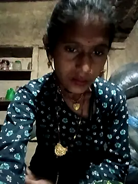 QRANSEXI online show from 11-18-25, 09:51