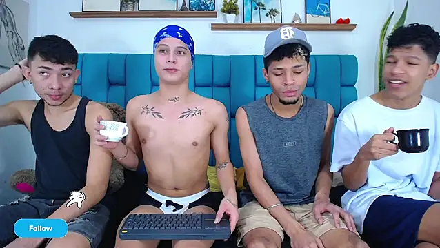 Hot Boys Latinos X online show from 04-13-26, 05:17