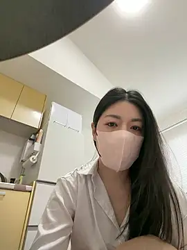 akimix xoxo online show from 03-18-26, 04:04