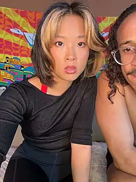 Snapshot of LillyFucksLeo chatting on 10-31-25, 01:19 LillyFucksLeo online show from 10-31-25, 01:19