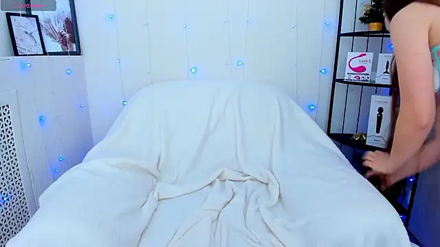 Snapshot of Nola_rich chatting on 03-02-26, 02:23 Nola rich online show from 03-02-26, 02:23