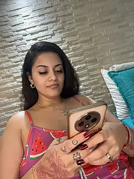 Snapshot of amellita-33 chatting on 07-22-26, 03:30 amellita-33 online show from 07-22-26, 03:30