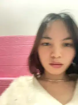 Snapshot of Tina_x chatting on 12-19-25, 11:07 Tina x online show from 12-19-25, 11:07