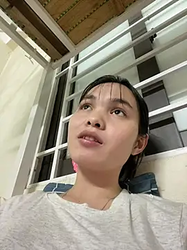 Snapshot of Tina_x chatting on 01-12-26, 12:23 Tina x online show from 01-12-26, 12:23