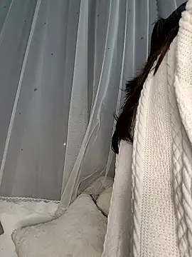 Snapshot of ezabel- chatting on 01-17-26, 01:37 ezabel- online show from 01-17-26, 01:37