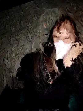 Snapshot of ezabel- chatting on 02-19-26, 06:54 ezabel- online show from 02-19-26, 06:54