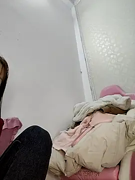 ezabel- online show from 12-15-25, 01:17