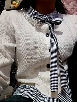 ezabel- online show from 12-04-25, 01:43