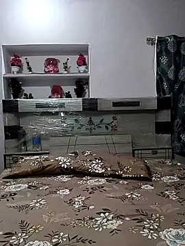 Best couple2001 online show from 11-18-25, 06:50