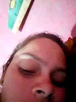 Snapshot of Poonam12A chatting on 05-09-26, 09:40 Poonam12A online show from 05-09-26, 09:40