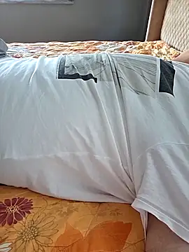 Efe53100 online show from 11-17-25, 04:49