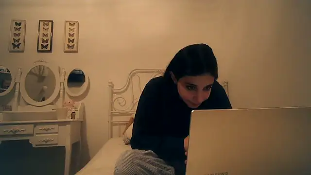 bellefleurrr online show from 02-13-26, 09:04