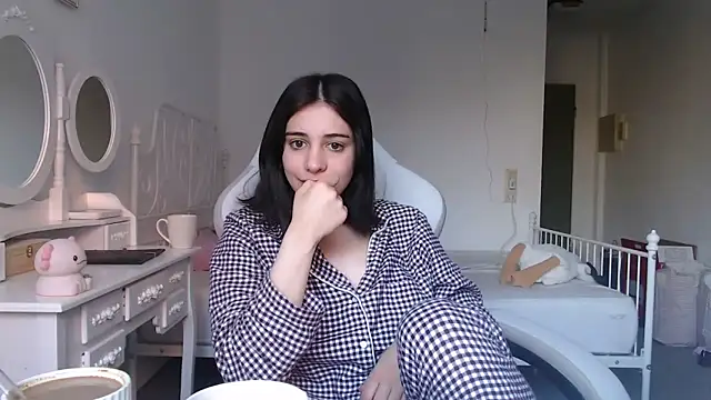 bellefleurrr online show from 03-27-26, 07:06