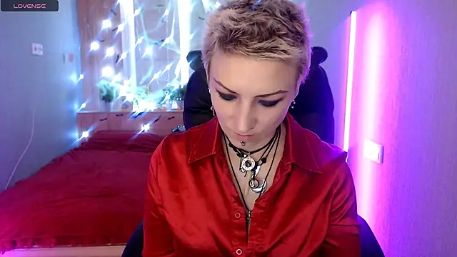 Sweet-n-Strong online show from 11-14-25, 07:23