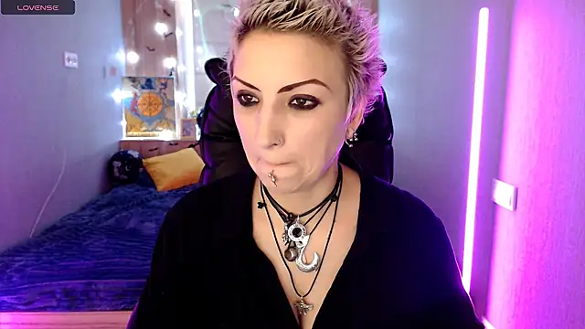 Sweet-n-Strong online show from 11-23-25, 06:56