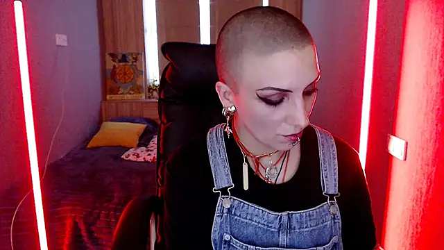 Sweet-n-Strong online show from 03-31-26, 05:20