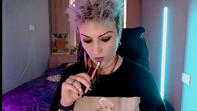 Sweet-n-Strong online show from 02-25-26, 06:24