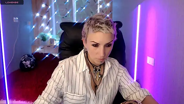 Sweet-n-Strong online show from 11-07-25, 01:26