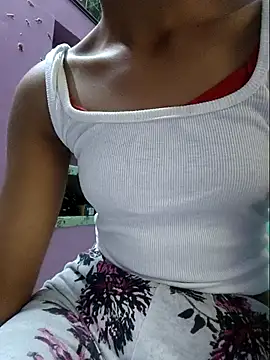 Kissu-Jaan online show from 10-30-25, 06:16