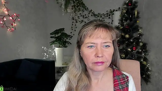 Carla Vogue online show from 12-05-25, 10:58