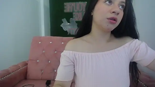 velvetvixen t online show from 12-22-25, 12:49