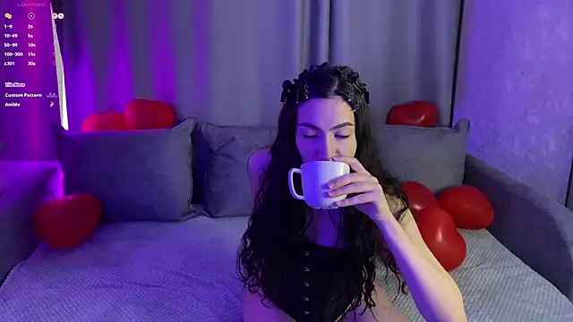 Mulan Lo online show from 02-23-26, 07:36