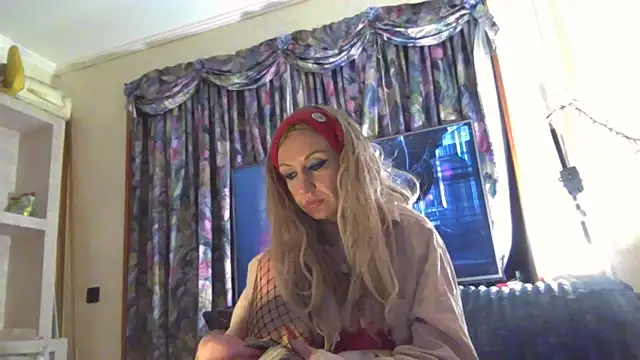 LilaniLoverx online show from 04-21-26, 01:53