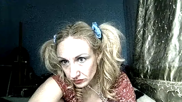 LilaniLoverx online show from 12-15-25, 10:37