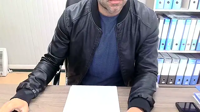 Evasionee online show from 11-11-25, 07:47