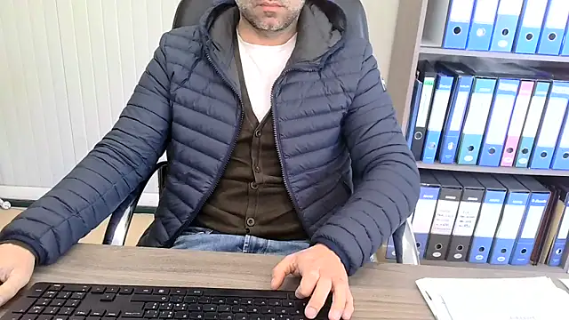 Evasionee online show from 03-25-26, 08:14