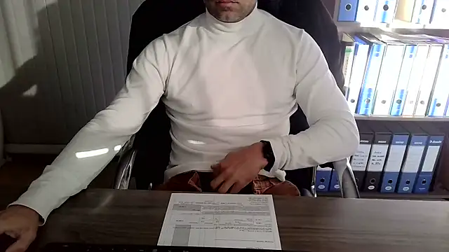 Evasionee online show from 12-22-25, 08:14