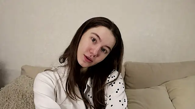 Petalwren online show from 01-14-26, 11:14