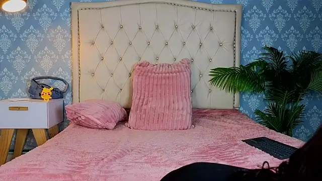 Indi rave online show from 01-09-26, 01:18