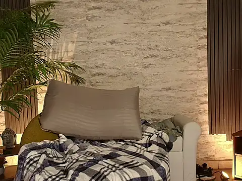 Snapshot of dakota_black777 chatting on 10-28-25, 05:08 dakota black777 online show from 10-28-25, 05:08