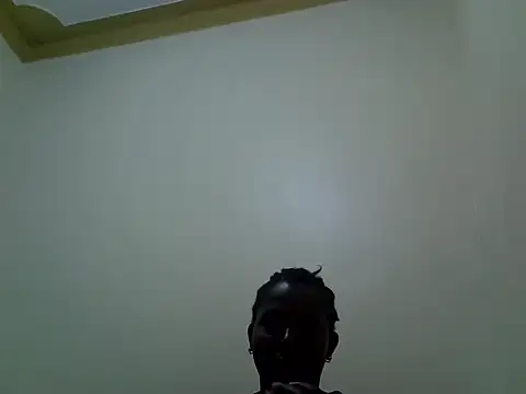 Snapshot of FUNNY_PUSS chatting on 11-02-25, 10:09 FUNNY PUSS online show from 11-02-25, 10:09