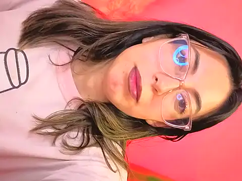 zylla storn online show from 12-17-25, 08:19