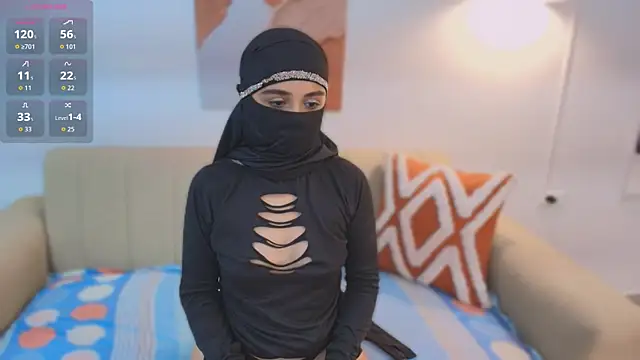 Lailaa lush online show from 11-18-25, 07:00