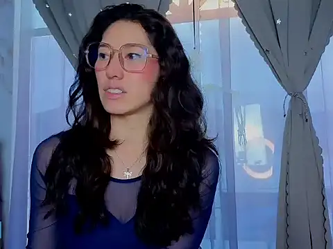 Snapshot of eva_delight_ chatting on 10-28-25, 12:37 eva delight  online show from 10-28-25, 12:37