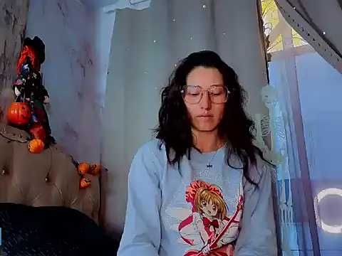 Snapshot of eva_delight_ chatting on 10-29-25, 11:31 eva delight  online show from 10-29-25, 11:31