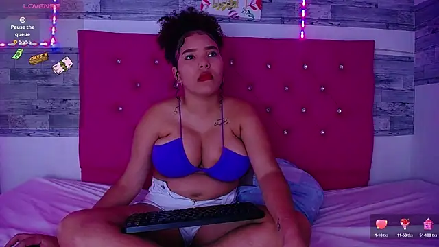 Biignaturalboobs  online show from 01-15-26, 06:33