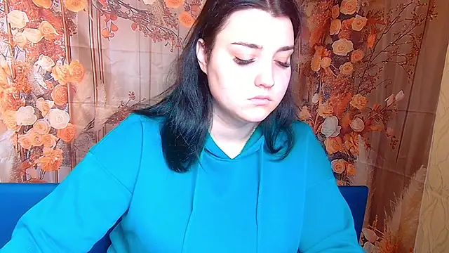 ScarletCargo online show from 12-14-25, 06:08