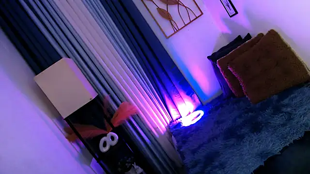 Snapshot of YourPrettyBella_TS chatting on 04-23-26, 03:24 YourPrettyBella TS online show from 04-23-26, 03:24