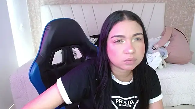 AliceSmity  online show from 02-08-26, 12:03