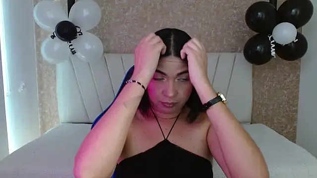 AliceSmity  online show from 02-10-26, 12:15