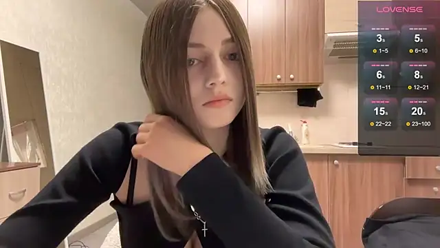 AidaGloshen online show from 02-10-26, 03:11