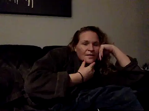 Dinslavnu online show from 10-28-25, 06:18